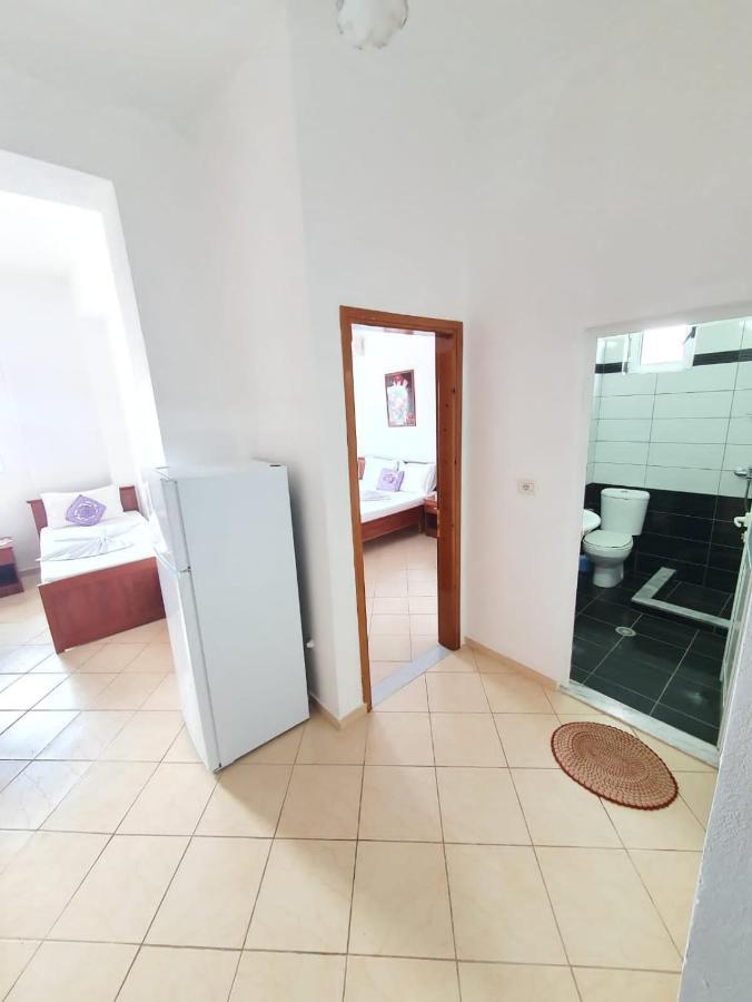 Makla Apartment Sarande Bilik gambar