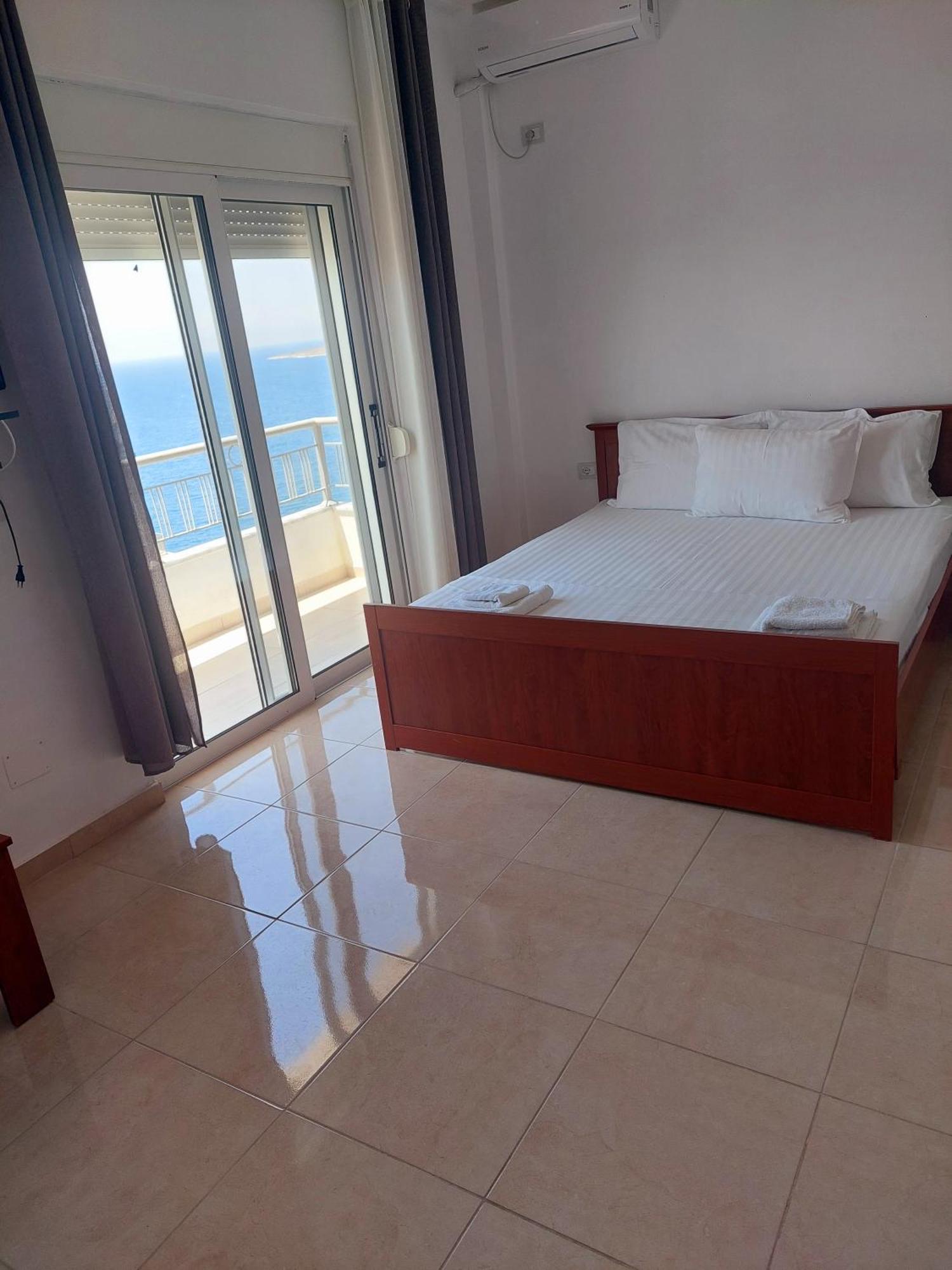 Makla Apartment Sarande Bilik gambar