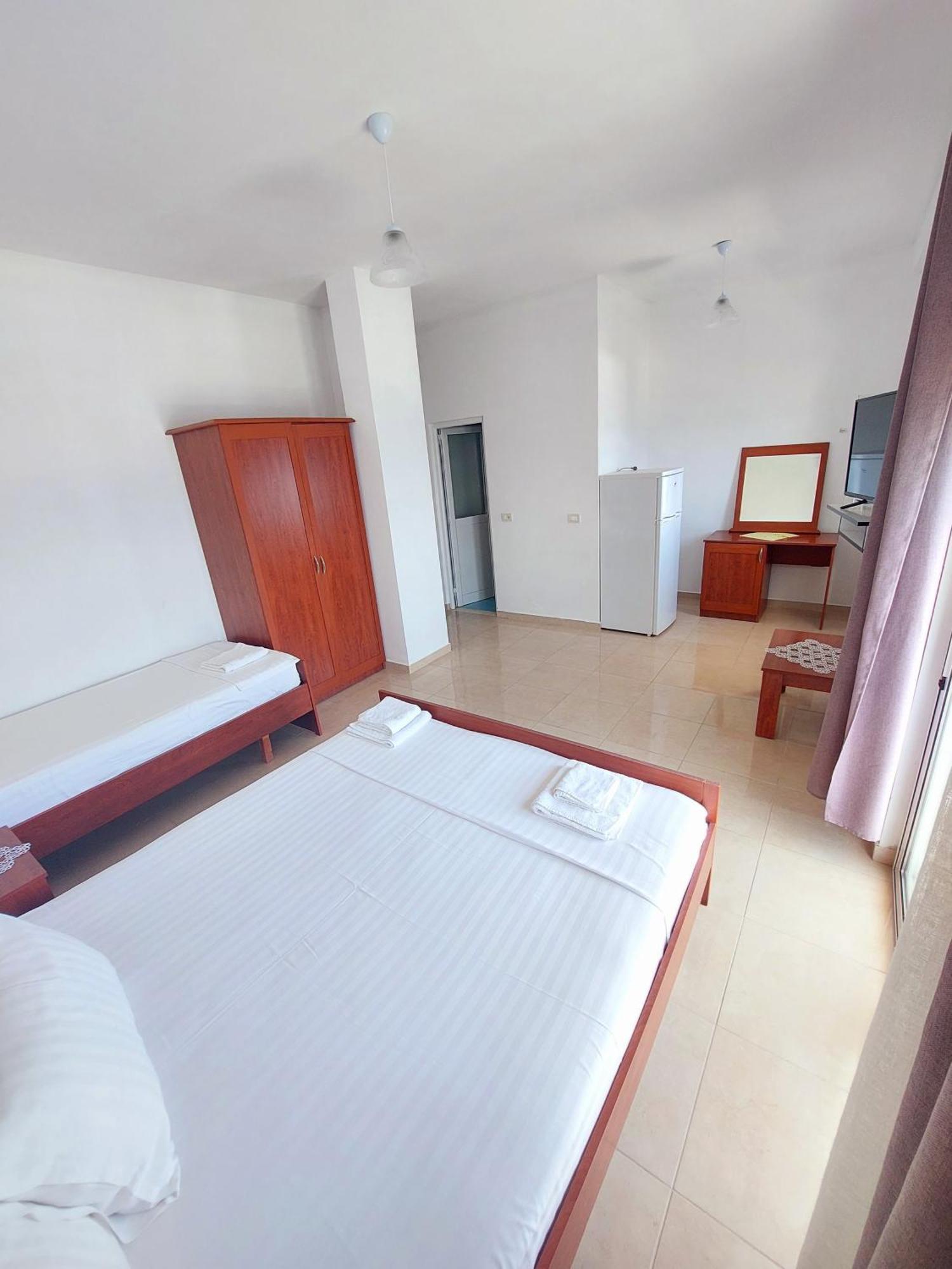 Makla Apartment Sarande Bilik gambar