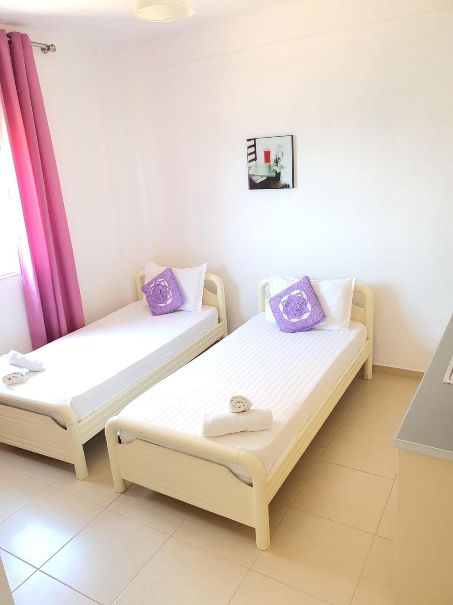 Makla Apartment Sarande Bilik gambar